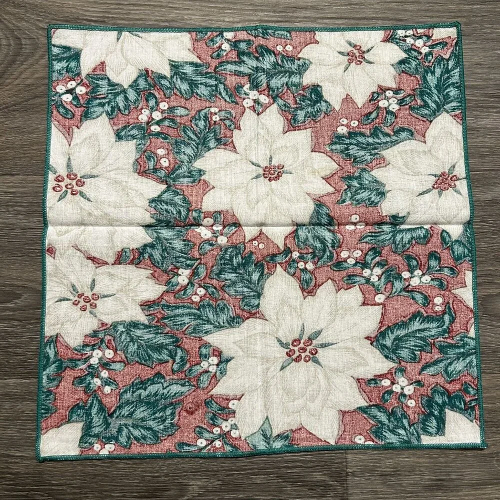 Set of 8 Christmas Poinsettia Cloth Napkins Linens Red Green Holiday Table Decor